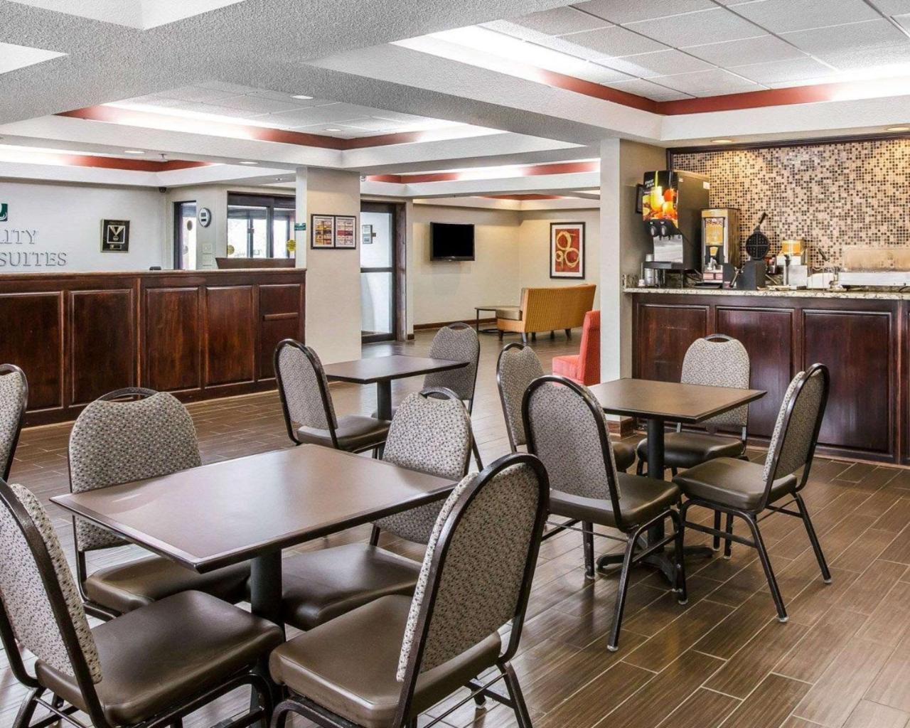 Knights Inn & Suites Griffin Exterior photo